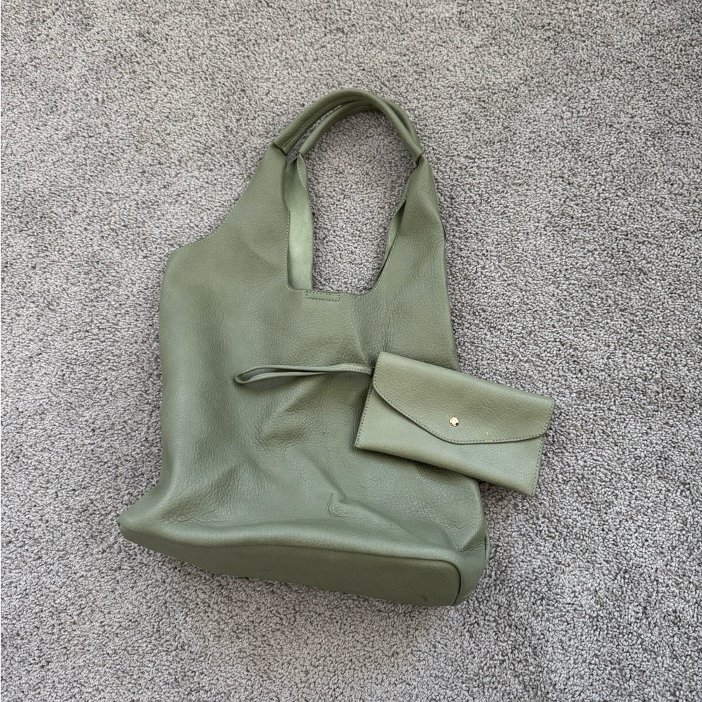 FO LEATHER SHOULDER BAG